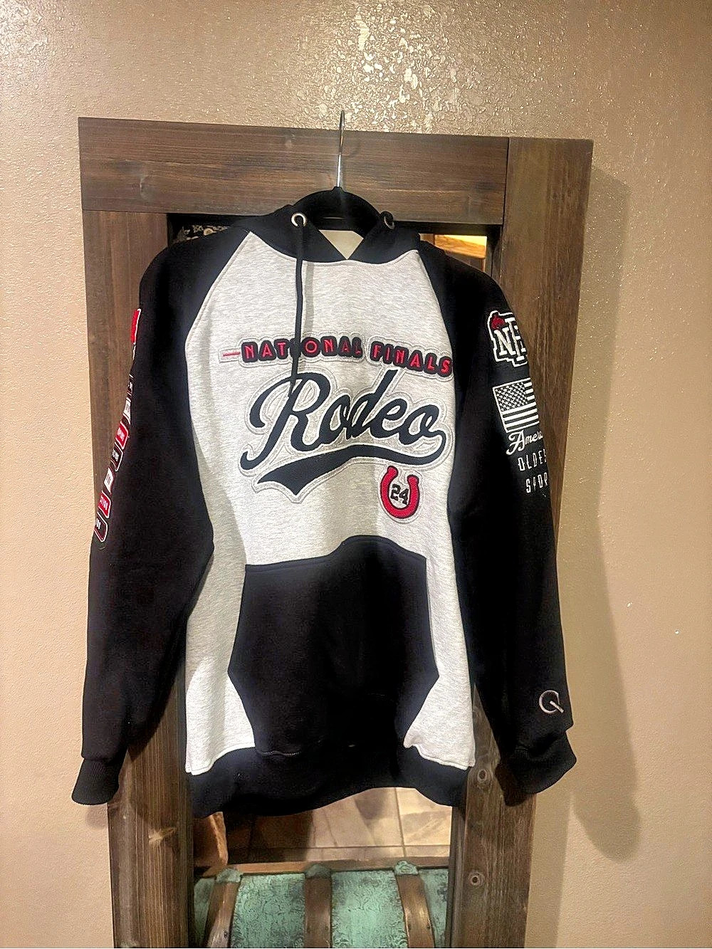 Rodeo Quincy National Finals Rodeo 2024 Hoodie Gray & Black Size Large
